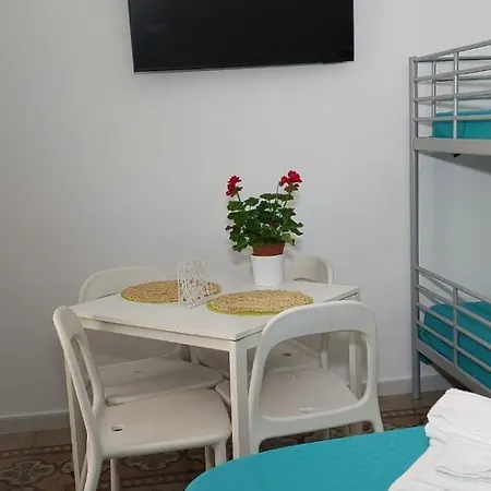 Dante Alighieri 528 Apartament Bari