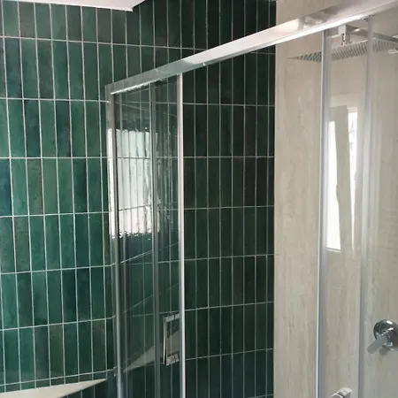 Dante Alighieri 528 * Bari